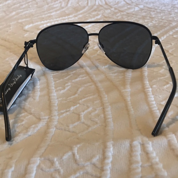 Quay sunglasses - Picture 4 of 5